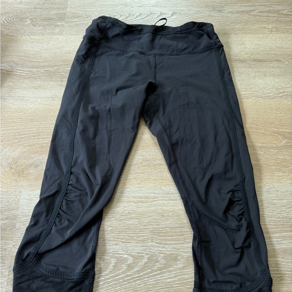 Lululemon Athletica Black Ankle Cropped Pants